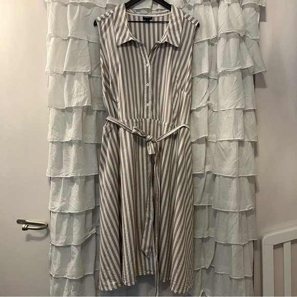 torrid Cotton Stripe Tie Waist Poplin Shirt Dress w/ Pockets - Size 6X - Picture 1 of 14